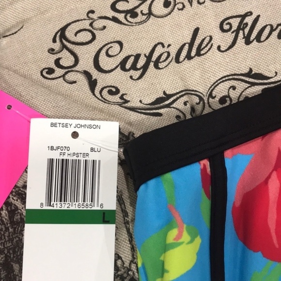 Betsey Johnson FRAMED FLOWERS HIPSTER BOTTOM - Picture 7 of 9